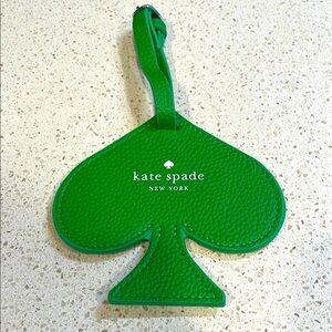 Kate Spade NWOT Green Pebbled Leather Spade Luggage Tag